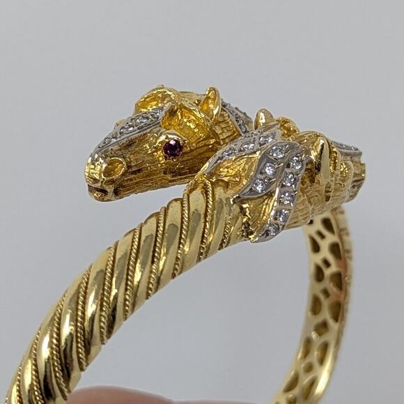 18K Gold Double Horse Head Diamond Ruby Bypass Bangle Bracelet Yellow Gold - Picture 7 of 16